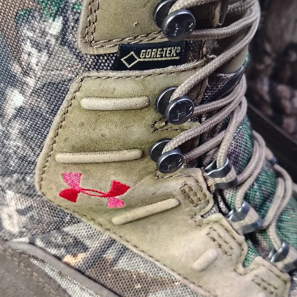Under Armour Brow Tine Hunting Boots 400g Primaloft GoreTex Womens 7.5 Camo Pink - Picture 2 of 14